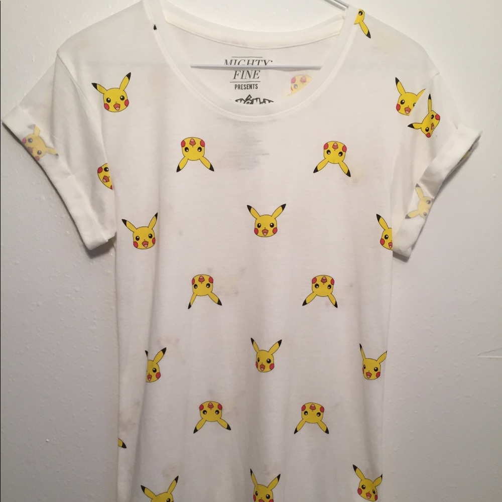 Soft Pokémon T shirt Size Small